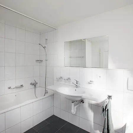 Gruissli Apartment